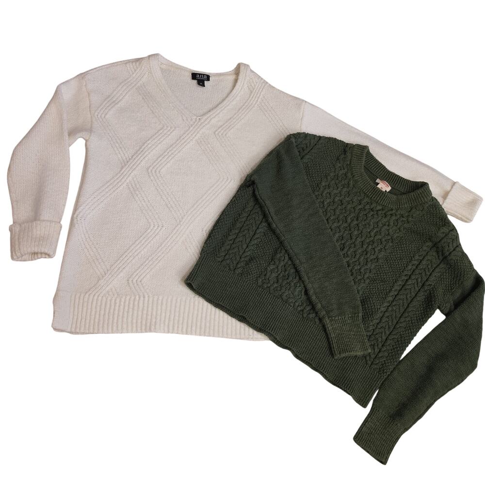 2pc Cozy Winter Sweater Lot Cream V-Neck Geometric & Olive Cable Knit Crew XS